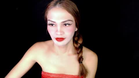 Snapshot of xangel_redx chatting on 07/17/26, 09:16 ANGEL online show from 07/17/26, 09:16