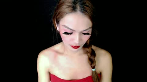 Snapshot of xangel_redx chatting on 07/26/26, 09:43 ANGEL online show from 07/26/26, 09:43