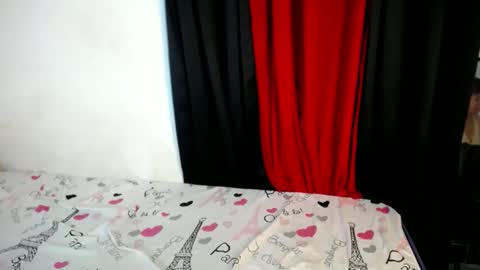Snapshot of xasian_babygirl chatting on 04/12/26, 08:25 Aiah online show from 04/12/26, 08:25