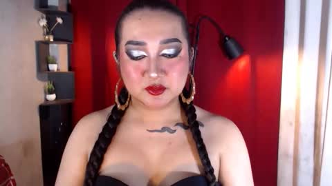 Nira   NOT INTO CHEAP GUYS  online show from 03/08/26, 08:45
