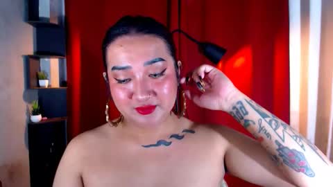 Nira   NOT INTO CHEAP GUYS  online show from 04/08/26, 10:10