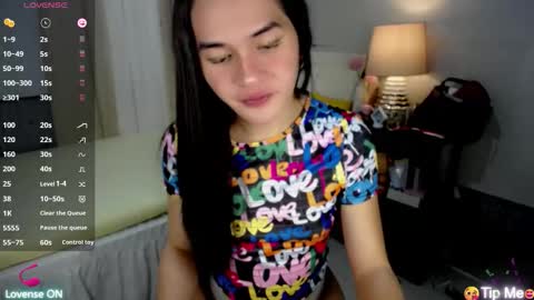 Snapshot of xasiantrnaslover chatting on 12/14/25, 11:09 xasiantrnaslover online show from 12/14/25, 11:09