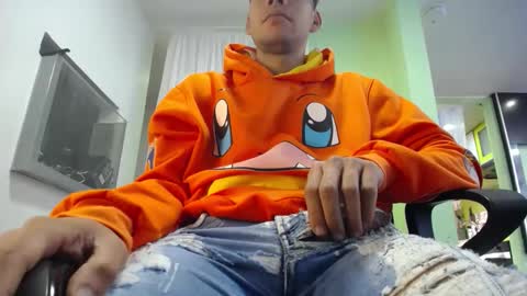 Snapshot of xavicock24 chatting on 01/26/25, 01:36 xavicock24 online show from 01/26/25, 01:36