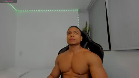 Xavier online show from 04/22/26, 12:35