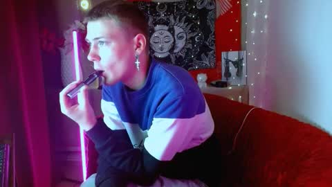 Snapshot of xavier_night81 chatting on 09/15/25, 07:52 xavier_night81 online show from 09/15/25, 07:52