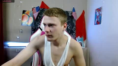 Snapshot of xavier_night81 chatting on 11/14/25, 09:08 xavier_night81 online show from 11/14/25, 09:08