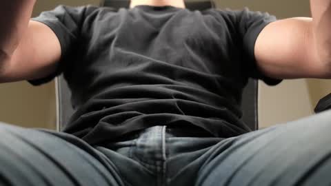 xavierloyd3 online show from 11/09/25, 12:42