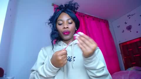 xayu online show from 01/28/25, 11:38