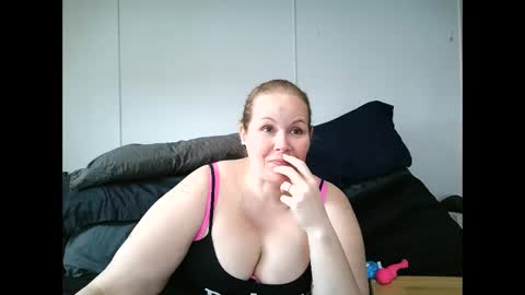 xbeautifulxliex online show from 05/05/26, 02:25