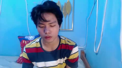 xcharls08 online show from 05/17/26, 07:06