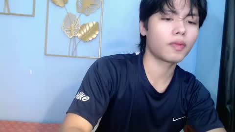 xcharls08 online show from 05/19/26, 06:42