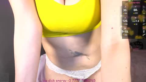 Snapshot of xclusivesecrets chatting on 02/19/25, 08:01 spoil me here online show from 02/19/25, 08:01