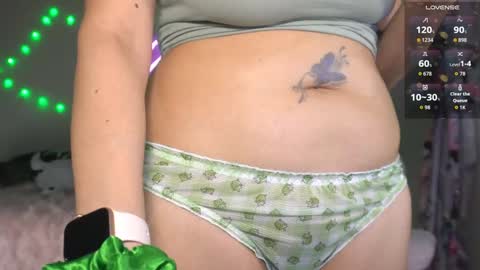 Snapshot of xclusivesecrets chatting on 02/23/26, 07:11 spoil me here online show from 02/23/26, 07:11