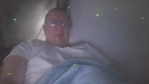 XC0mpDrgnX69 online show from 11/13/25, 01:54