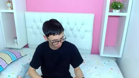 Snapshot of xcoupleplayxx chatting on 05/12/26, 03:14 xcoupleplayxx online show from 05/12/26, 03:14