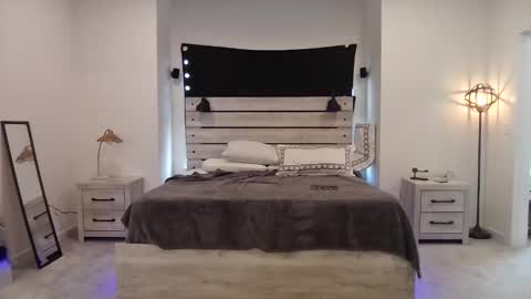 xcraig95 online show from 03/26/26, 08:14