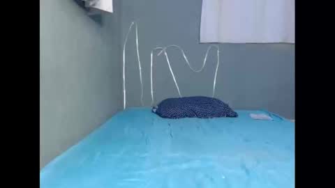 xcreamypussy online show from 02/01/25, 07:05