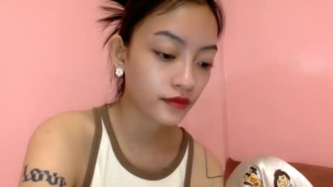 Sachi Cy online show from 12/27/24, 09:50