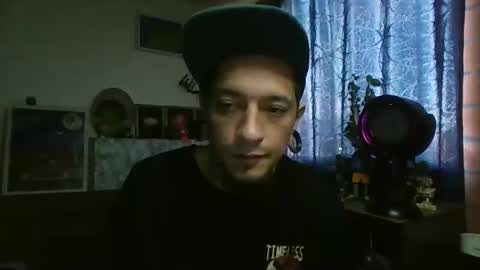 xdantex19 online show from 04/22/26, 01:34