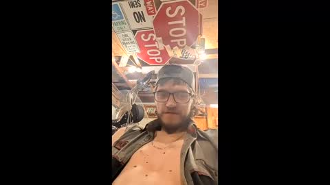 xdewx24 online show from 04/25/26, 05:32