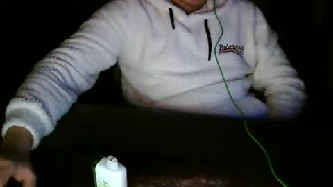 Snapshot of xdrazox chatting on 03/12/25, 12:53 Drazox online show from 03/12/25, 12:53