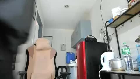 xdreamangel online show from 12/14/25, 04:18