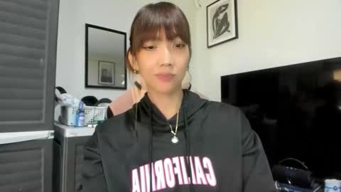 xdreamangel online show from 04/24/26, 02:14