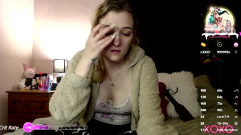 Snapshot of xelliee_rosex chatting on 01/12/25, 05:22 EllieeRose online show from 01/12/25, 05:22