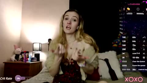 Snapshot of xelliee_rosex chatting on 02/18/25, 12:48 EllieeRose online show from 02/18/25, 12:48