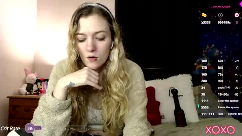 Snapshot of xelliee_rosex chatting on 02/24/25, 06:26 EllieeRose online show from 02/24/25, 06:26