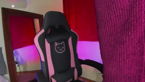 Kanae. online show from 10/20/25, 01:17