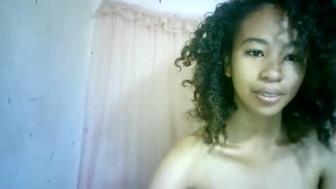 xenna610827 online show from 01/30/25, 03:11