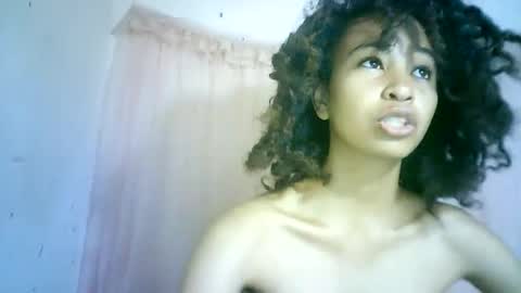 xenna610827 online show from 01/30/25, 04:02