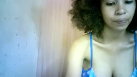 xenna610827 online show from 02/05/25, 06:35