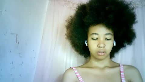 xenna610827 online show from 02/22/25, 05:23