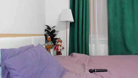 Snapshot of xf33tx chatting on 12/31/24, 04:14 xf33tx online show from 12/31/24, 04:14