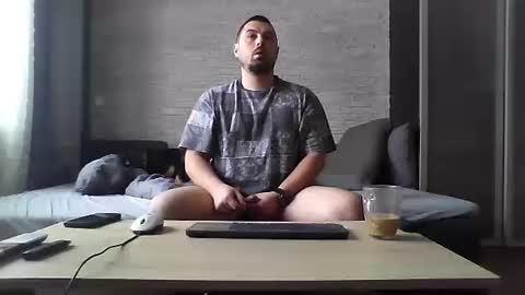 xfikusx44 online show from 01/14/26, 09:48