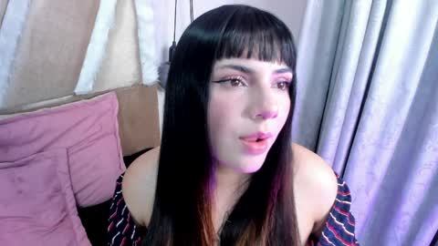 hinata  online show from 03/28/26, 12:54