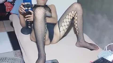 xhotskinny69x online show from 09/30/25, 08:30