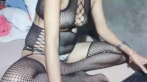 xhotskinny69x online show from 10/25/25, 01:02