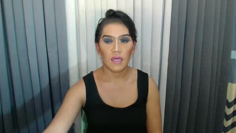 GWEN THOMPSON .......   online show from 01/25/25, 08:53