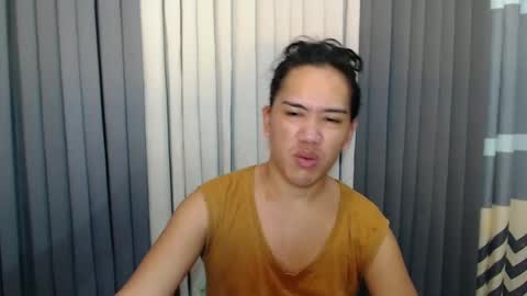 GWEN THOMPSON .......   online show from 02/26/25, 04:36