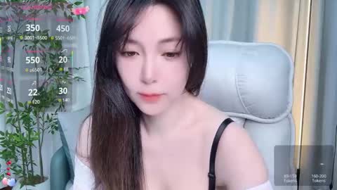 Snapshot of xi_ethel chatting on 02/05/26, 11:37 XI online show from 02/05/26, 11:37