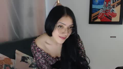 Xia online show from 04/16/26, 12:44