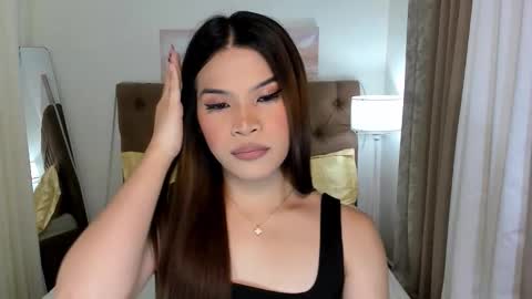 Xia Addison online show from 09/10/25, 01:38