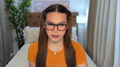 Xia Addison online show from 10/01/25, 01:00