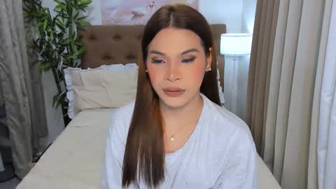 Xia Addison online show from 10/03/25, 02:08