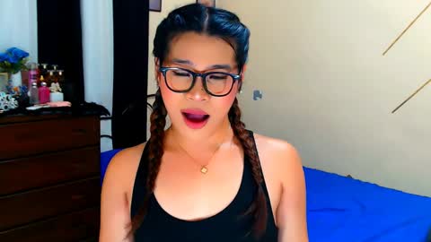 Xia Addison online show from 04/22/26, 07:55