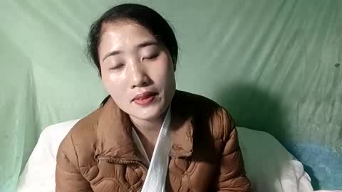 xiagoal_cute online show from 04/15/26, 04:03