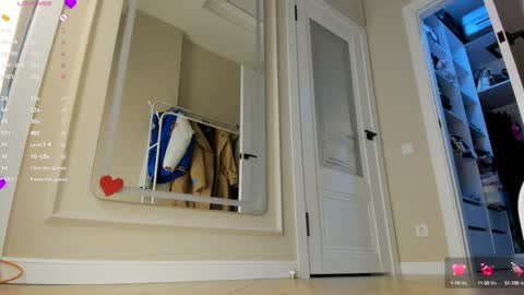 Sweetie online show from 02/08/25, 08:42